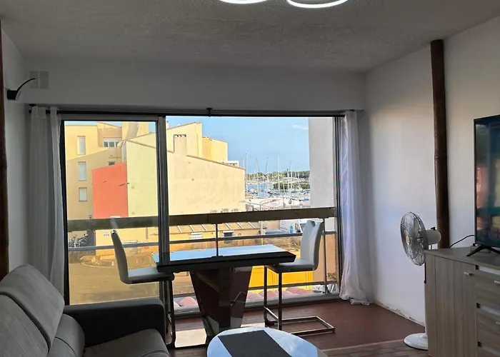Loft En Plein Centre, Vue Port Agde